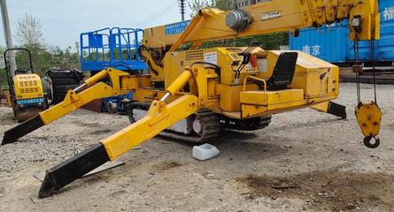 蜘蛛吊車的優(yōu)點與蘇州浩雋租賃服務(wù)介紹