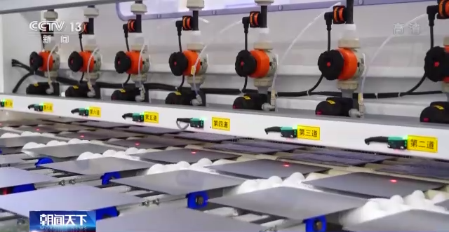 數(shù)據(jù)里的“中國活力”丨“物超人”時(shí)代來臨 物聯(lián)網(wǎng)與人工智能集成服務(wù)賦能千行百業(yè)